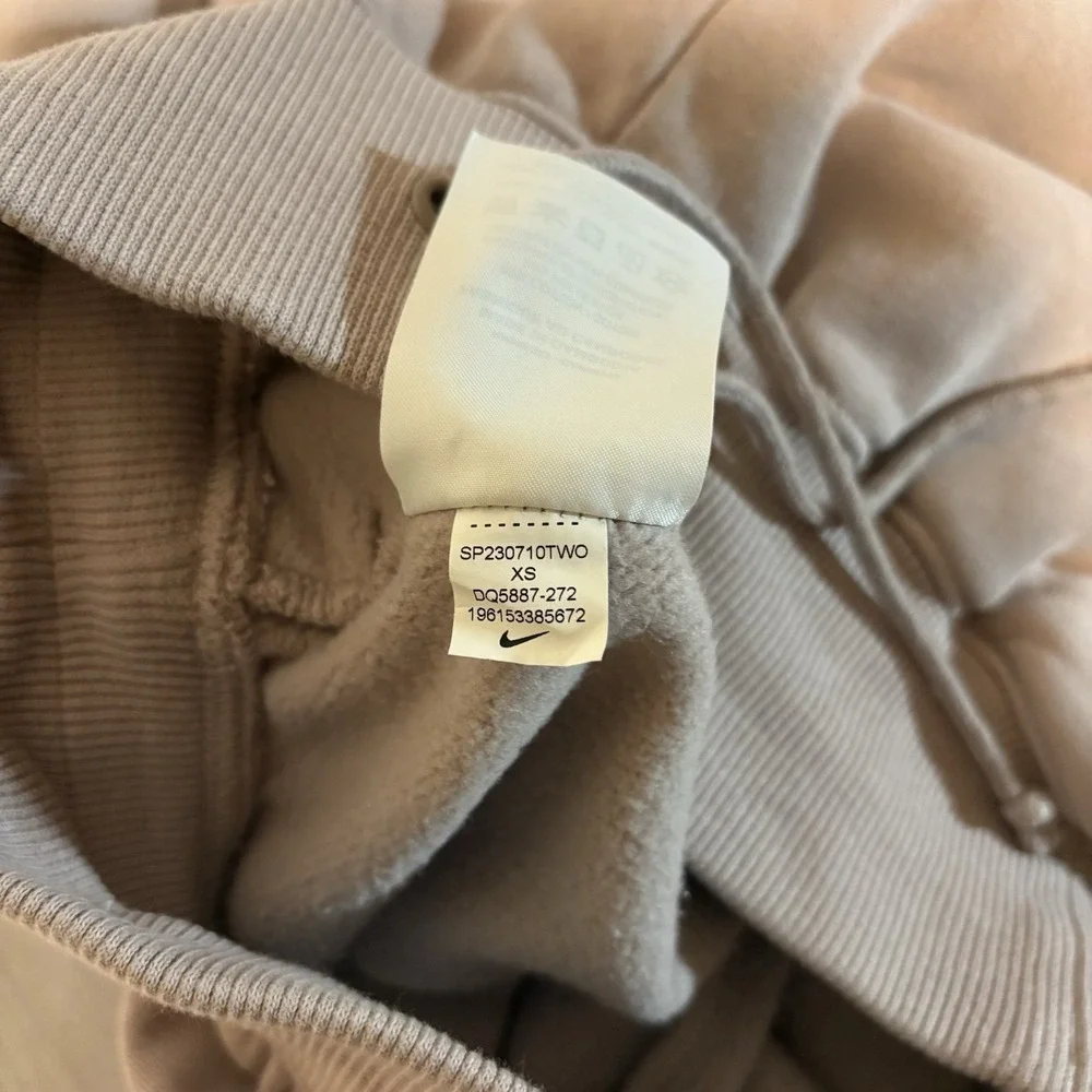 Nike Sportswear Phoenix Fleece Sweatpants Women's Size XS Beige Oversized